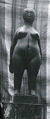 1948 - Barbara - Eiche - 80x30x20 cm - zerstoert